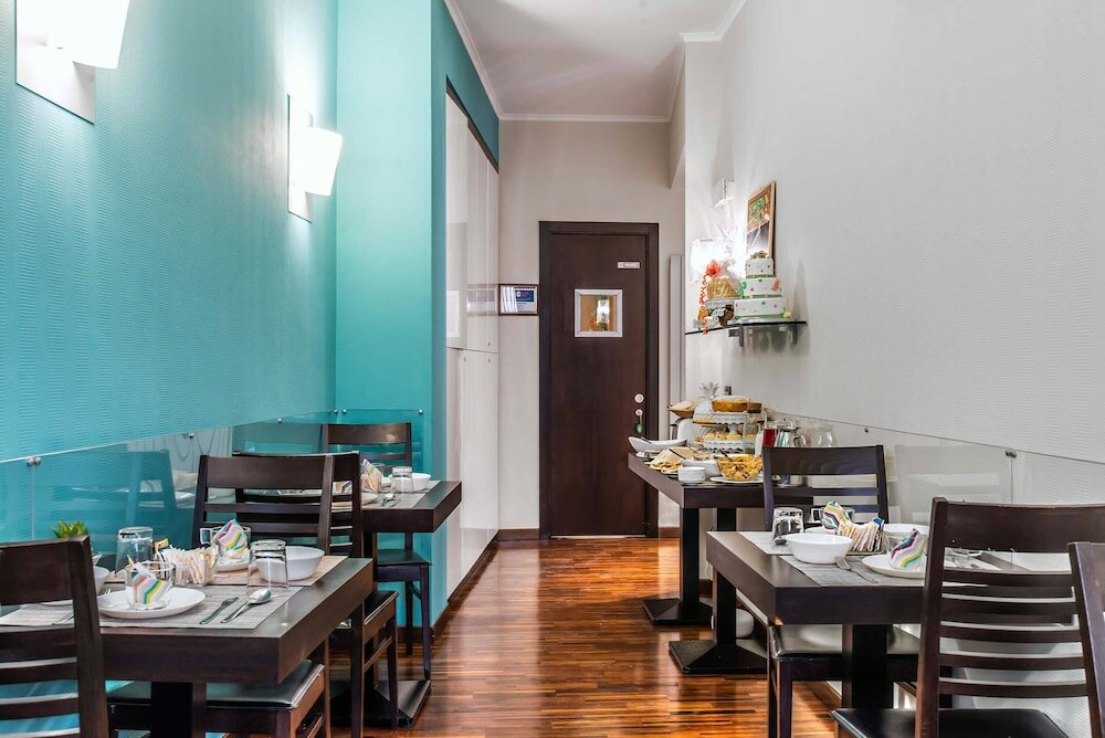 Фото Merulana Inn