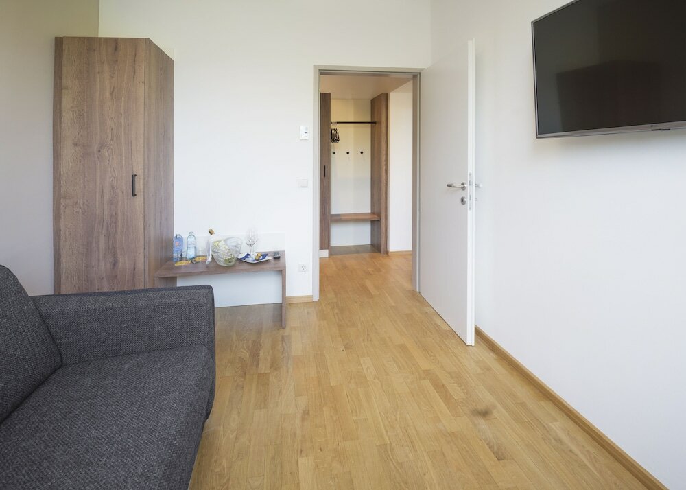 Фото Jufa Hotel Salzburg