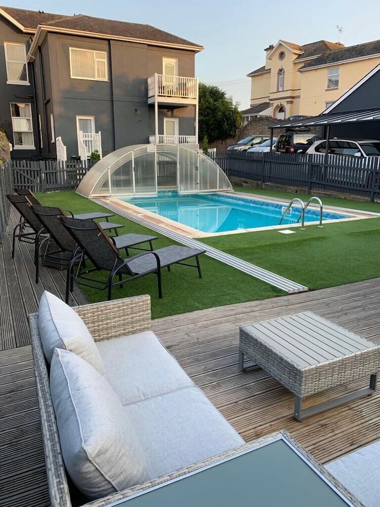 Фото Atlantis Holiday Apartments