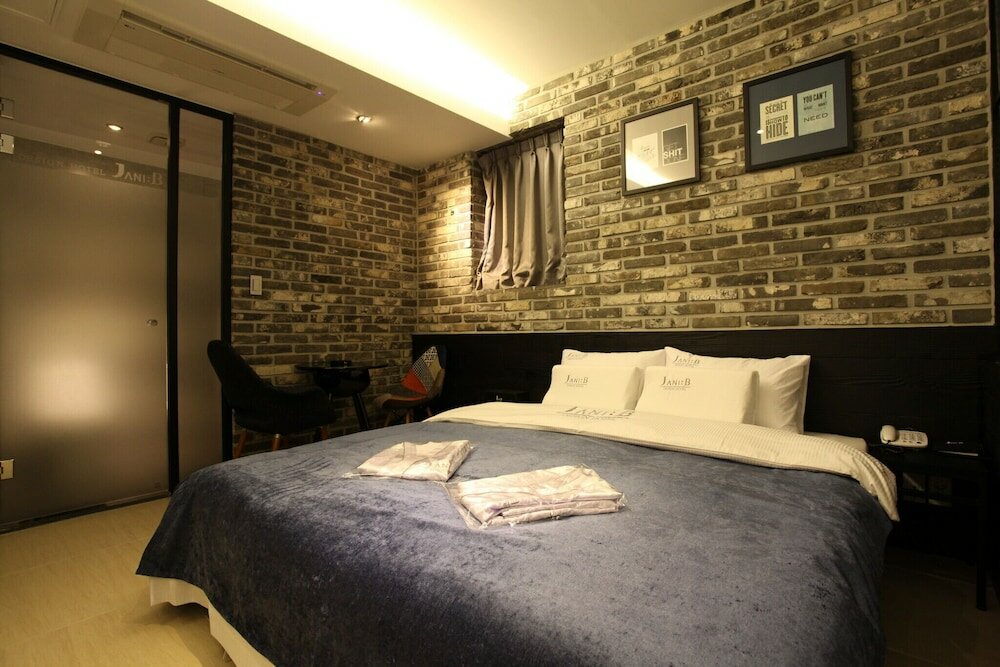Фото Suwon Gwonseon-dong Jani B Hotel