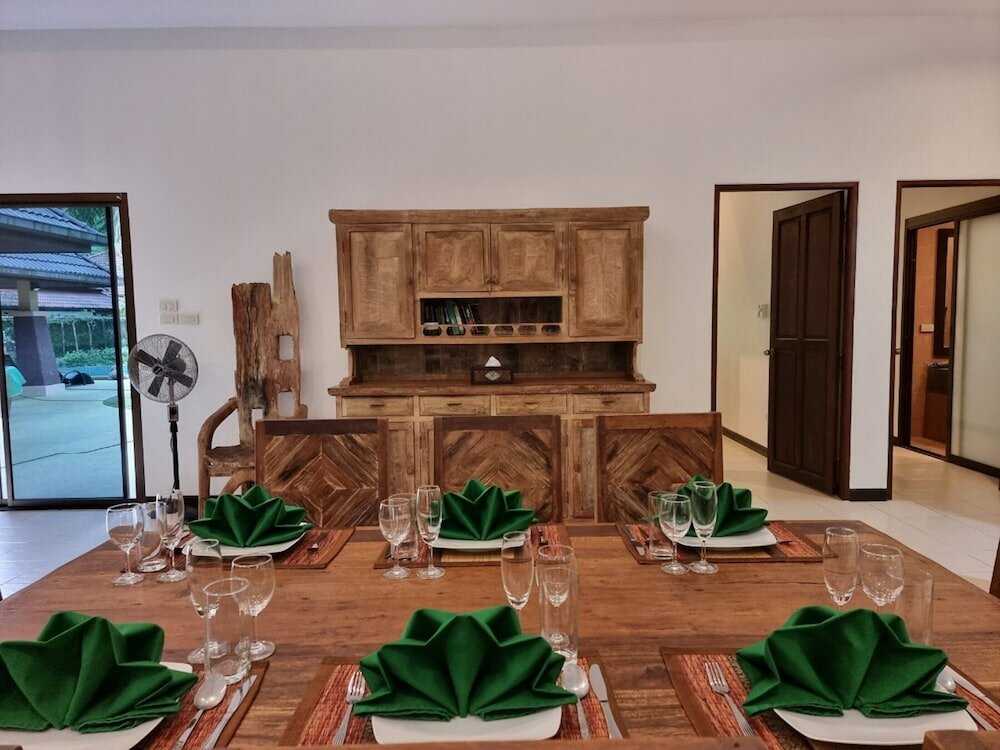 Фото Baan Santi Villa