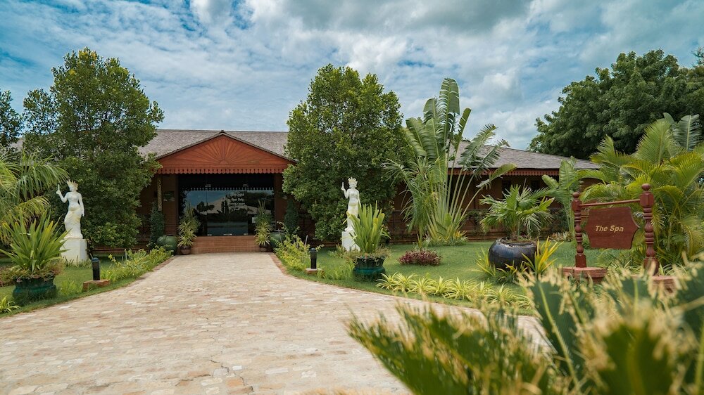 Фото Bagan Lodge