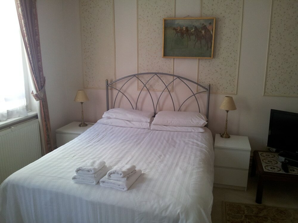 Фото London Aparthotel