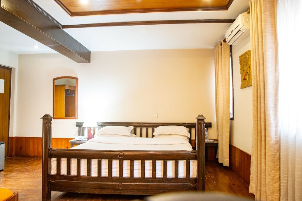 Фото Hotel Ganesh Himal