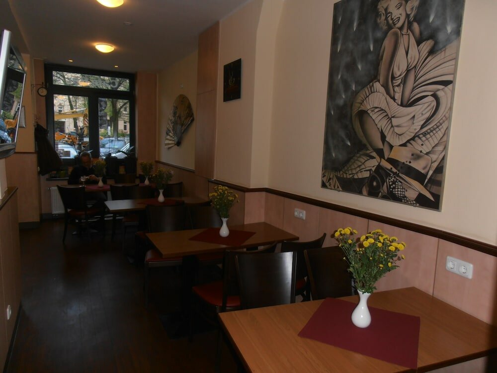 Фото Altan Hotel