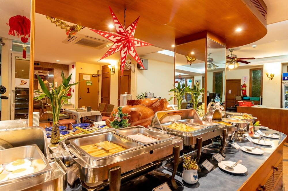 Фото Thipurai Beach Hotel