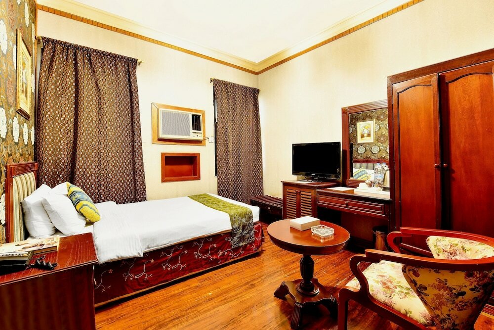 Фото Oyo 125 Moon Plaza Hotel