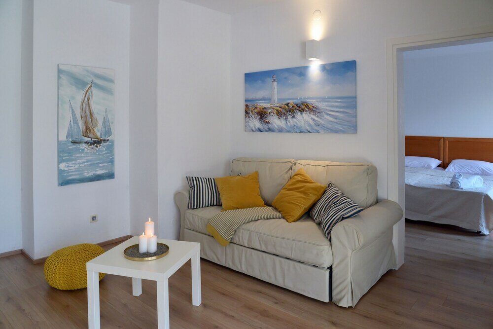 Фото Oasis Premium Primosten