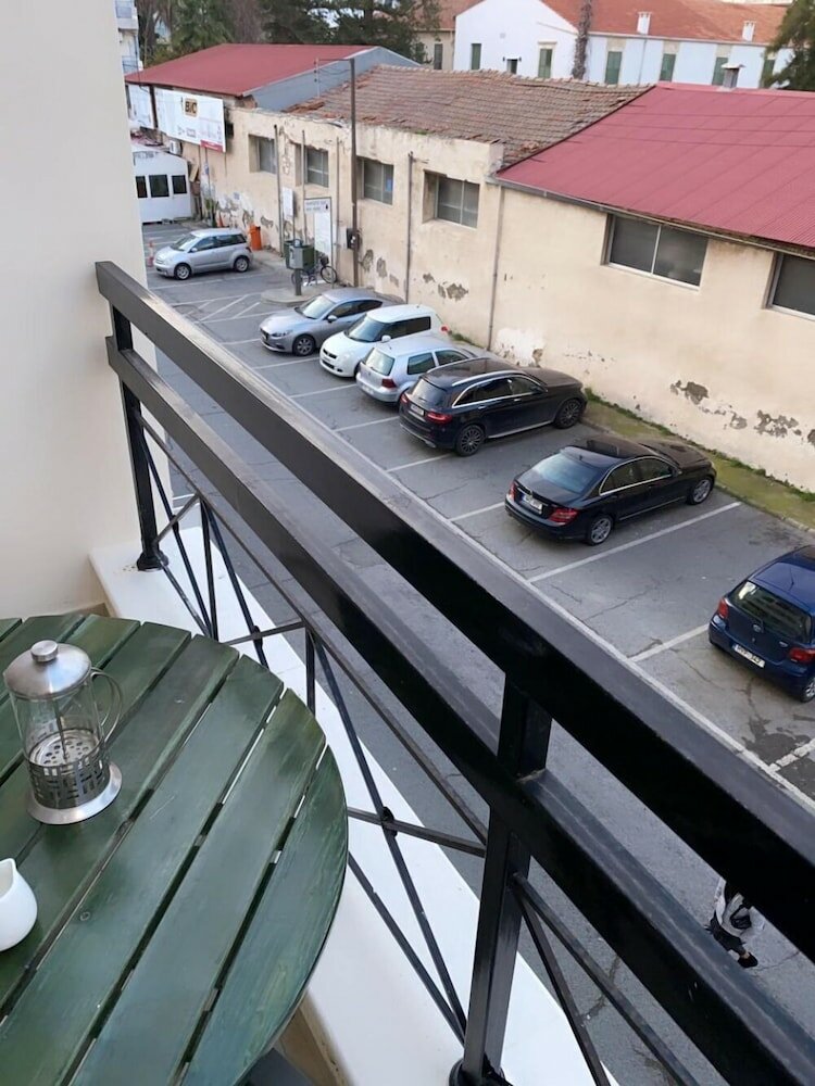 Фото Larnaca Beach Apartment