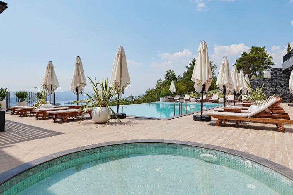 Фото Bayview Hills Luxury Residences