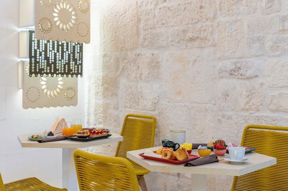 Фото Vico Bianco Raro Rooms Collections