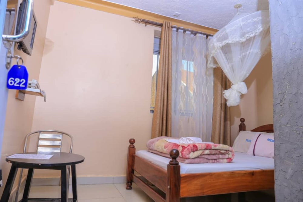 Фото Precise Hotel