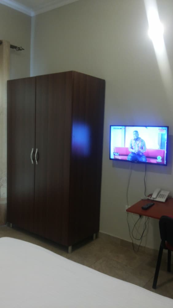 Фото Daks Hotel Kirinya