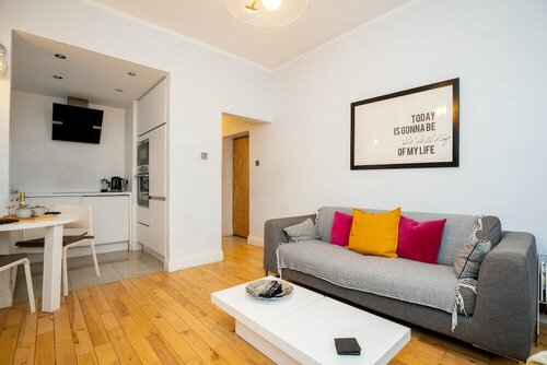 Гостиница Le Cwtch - Beautiful 1 Bed Apartment в Кардиффе