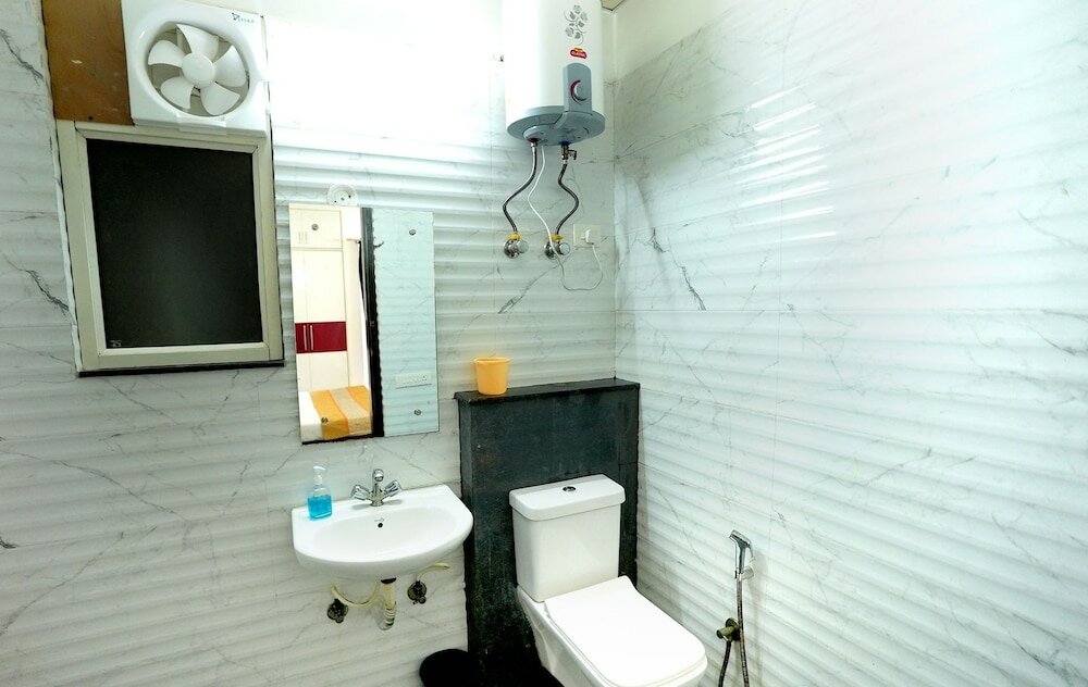 Фото Gupta Residency