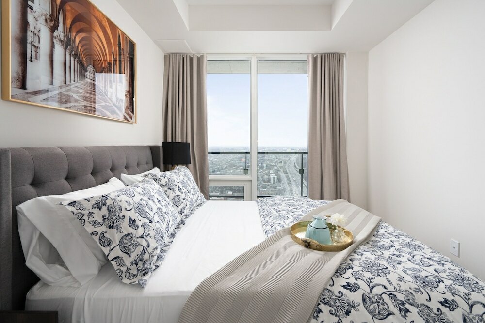 Фото Designer 1br plus Study Suite