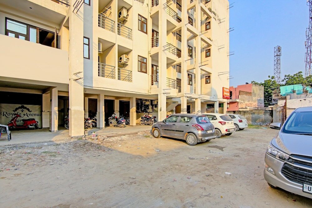 Фото отеля 2