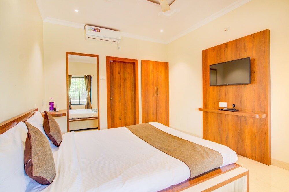 Фото Hirkani Garden & Resort