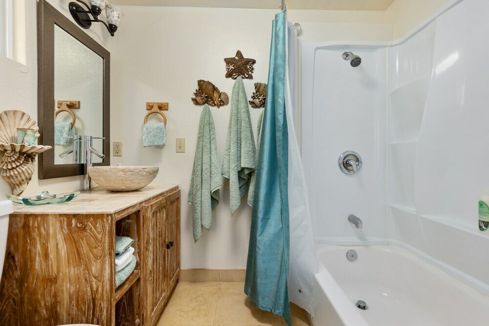 Фото Palione Papalani by Avantstay Steps From Kailua Beach w Private Pool & Hot Tub