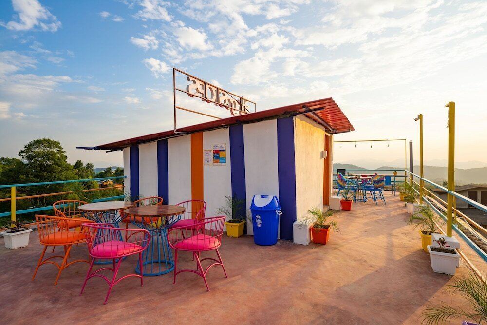 Фото GoSTOPS Bir Landing Site - Hostel