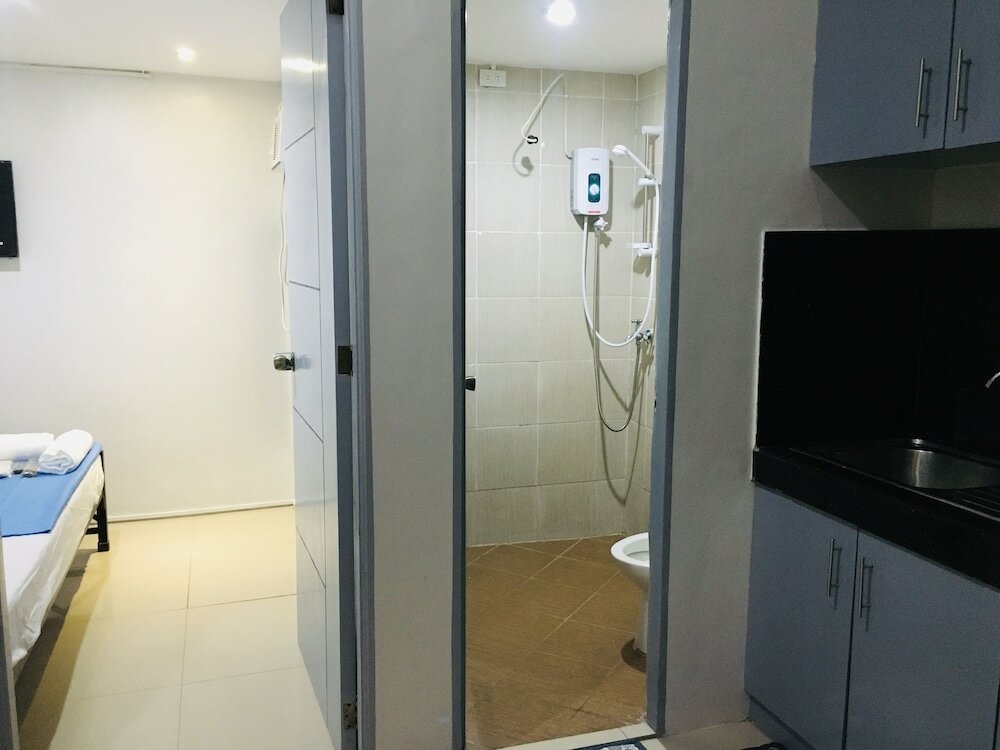 Фото Star DeMakati Transient Inn