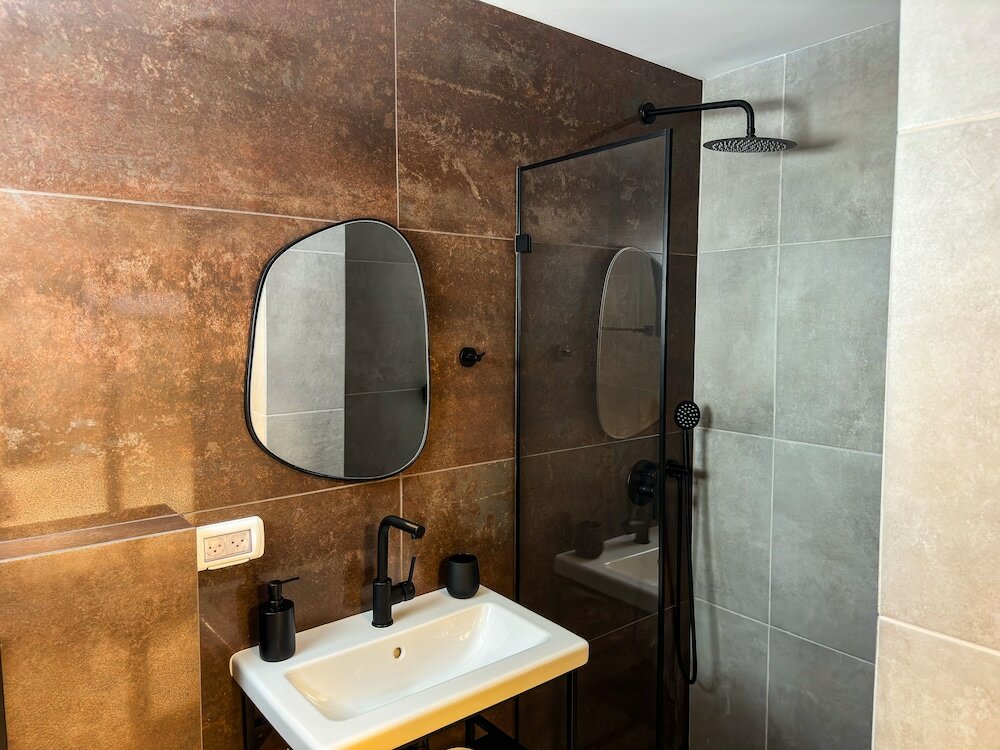 Фото Levinski Market Hotel