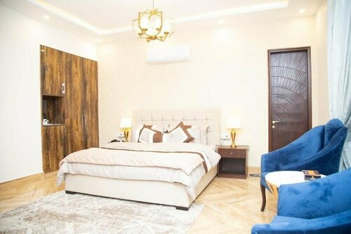 Гостиница Belmorris Hotels & Resorts в Мултане