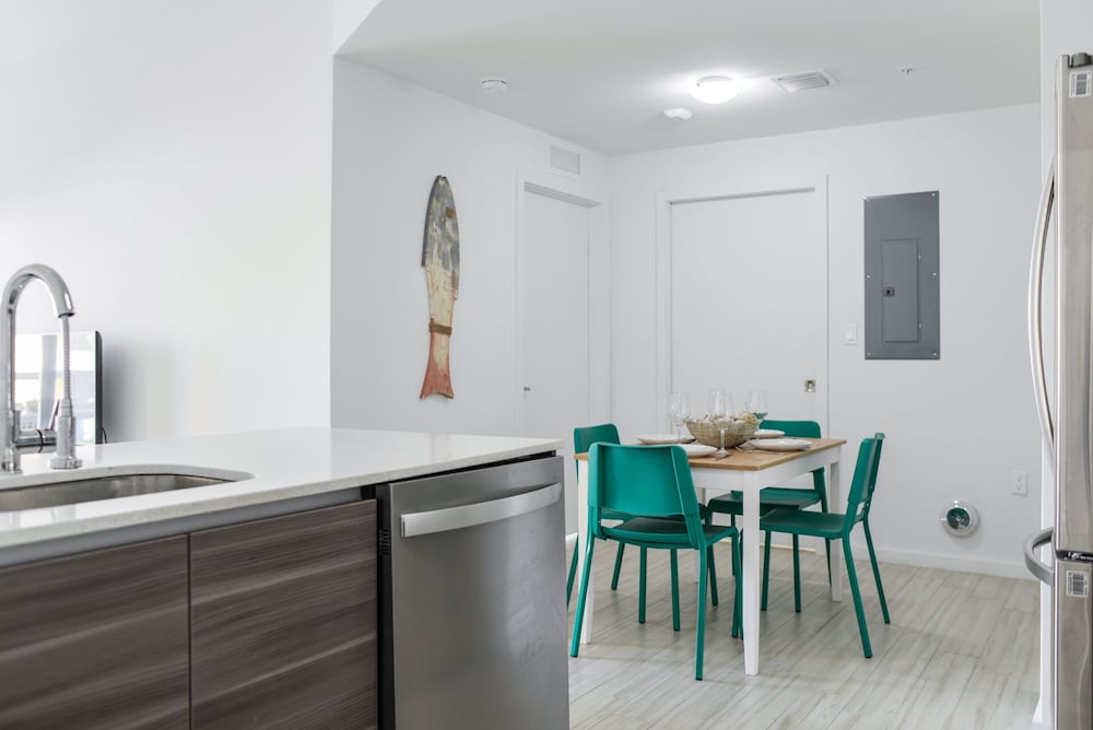 Фото Wynwood 1br Condo w Free Parking