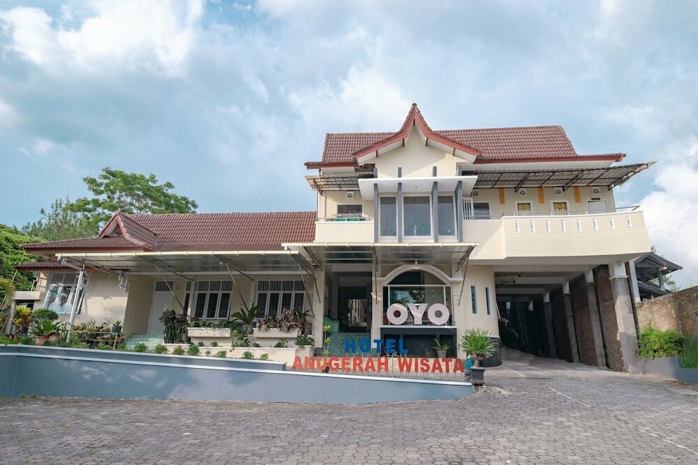 Hotel Oyo 1962 Anugerah Wisata Hotel, Earth, photo