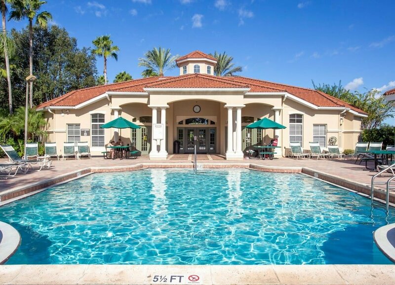 Гостиница Themed Luxury Villa - 3m to Disney-Private pool