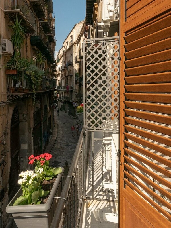 Гостиница San Francesco Rooms L. T. в Палермо