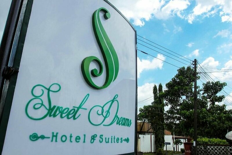 Гостиница Sweet Dreams Hotel в Калабаре