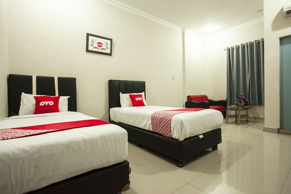 Фото Oyo 1631 Hotel Apple