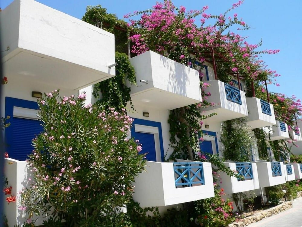 Фото Armonia Hotel