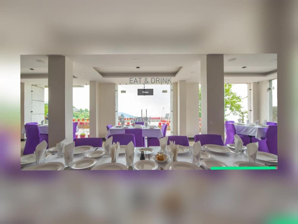 Фото Dal Lake Resort