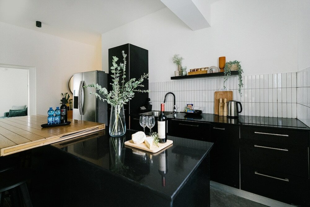 Фото Carmel Beach House by Berry Stays