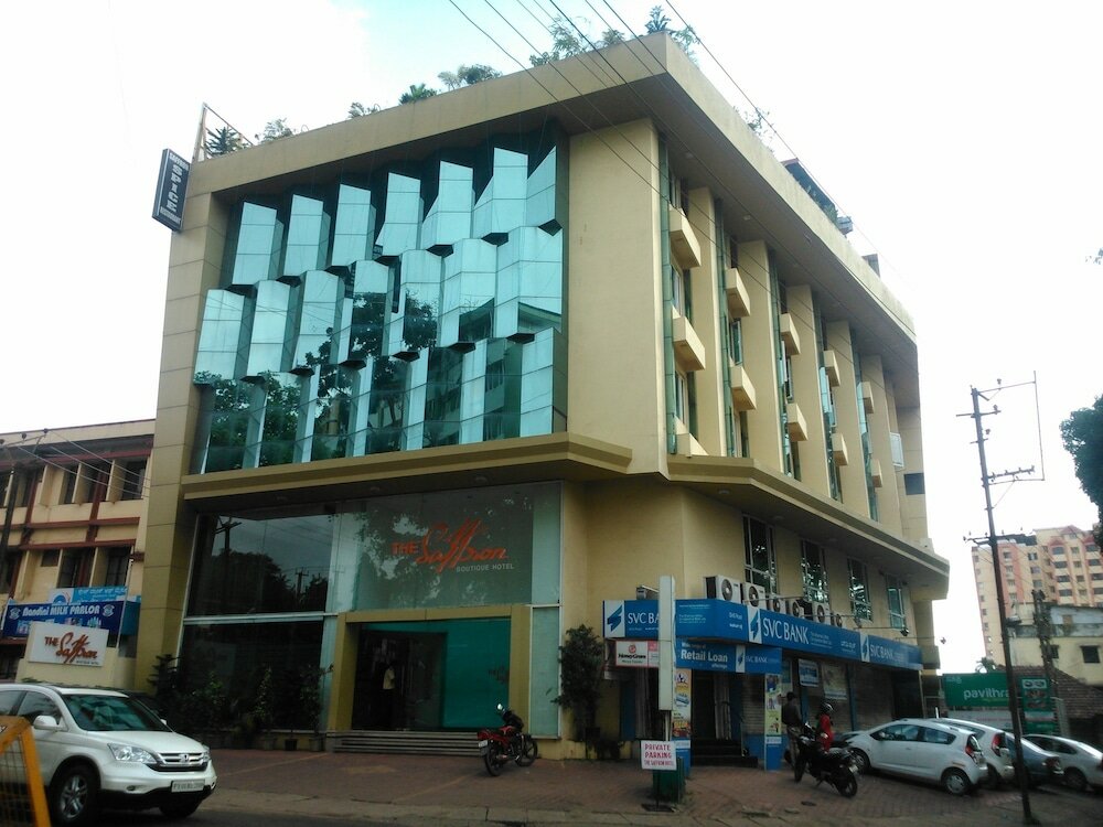 Фото Srinivas Saffron Hotel