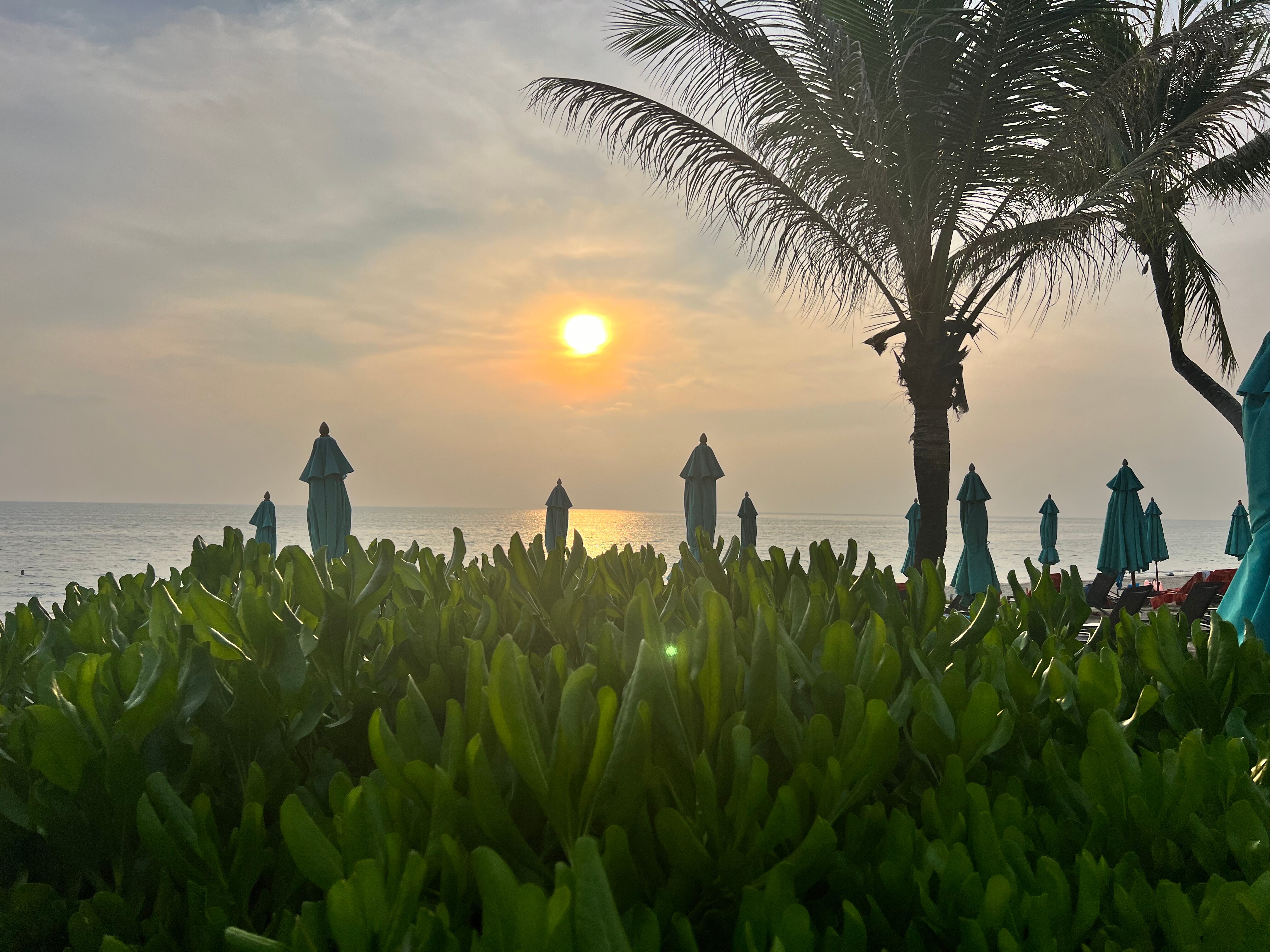 Фото Le Meridien Khao Lak Resort & SPA