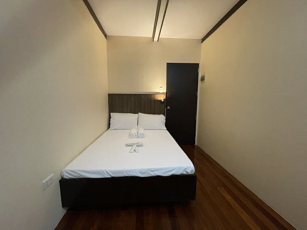 Фото 1888 Staycation Inn by Cocotel