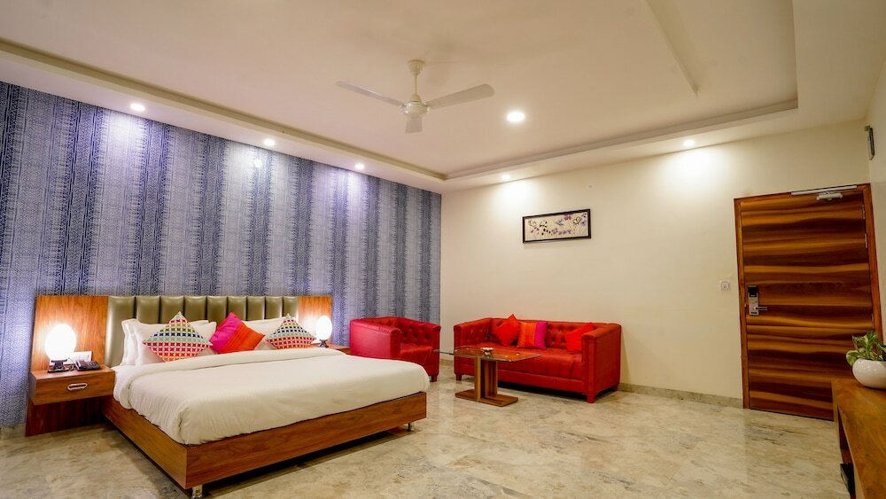 Фото Sanskar Prime Hotel