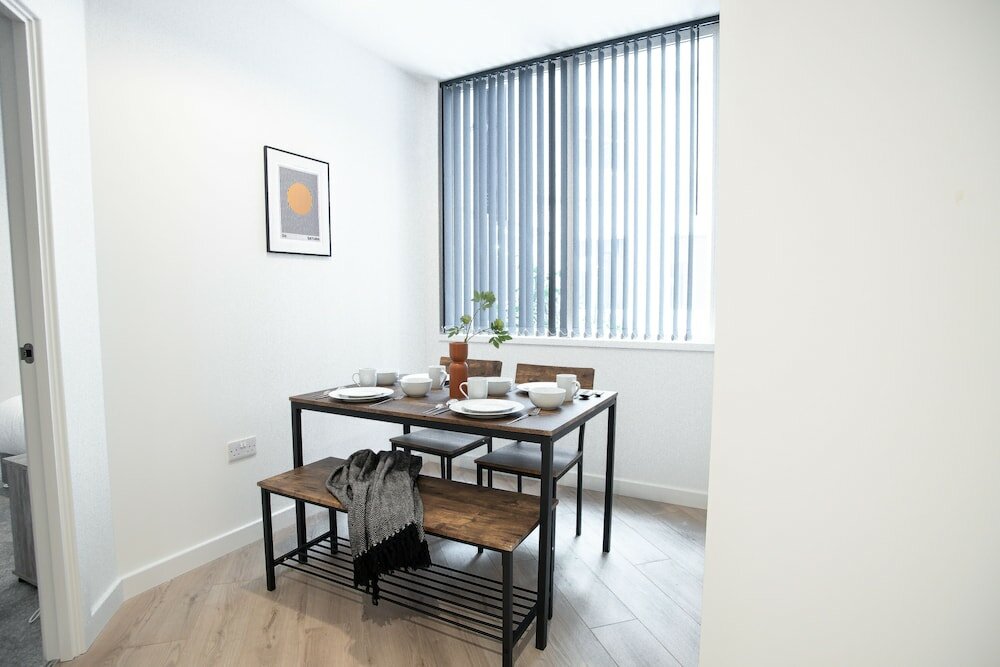 Фото Luxe Apts PBoro Parking-Gym-Cinema