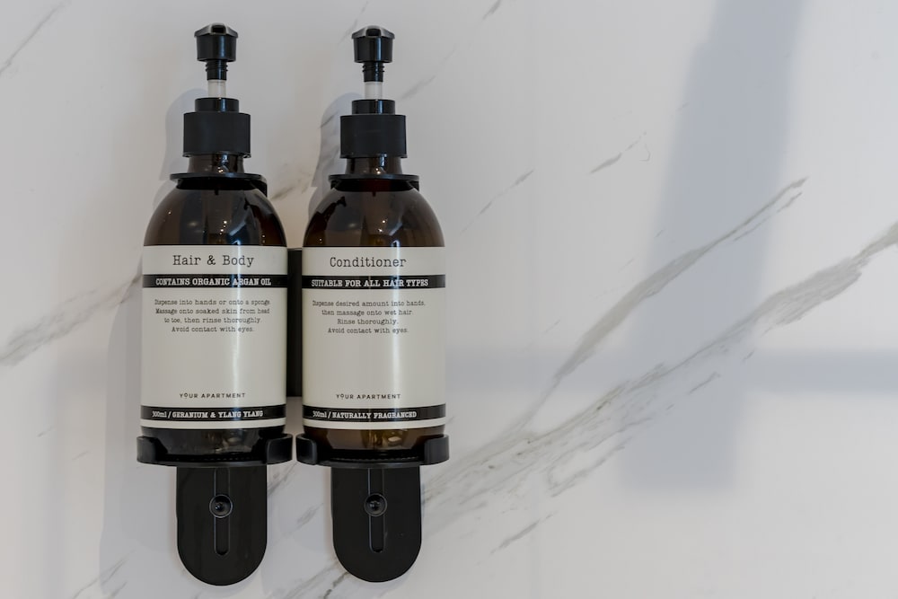 Фото Your Apartment Milton Keynes