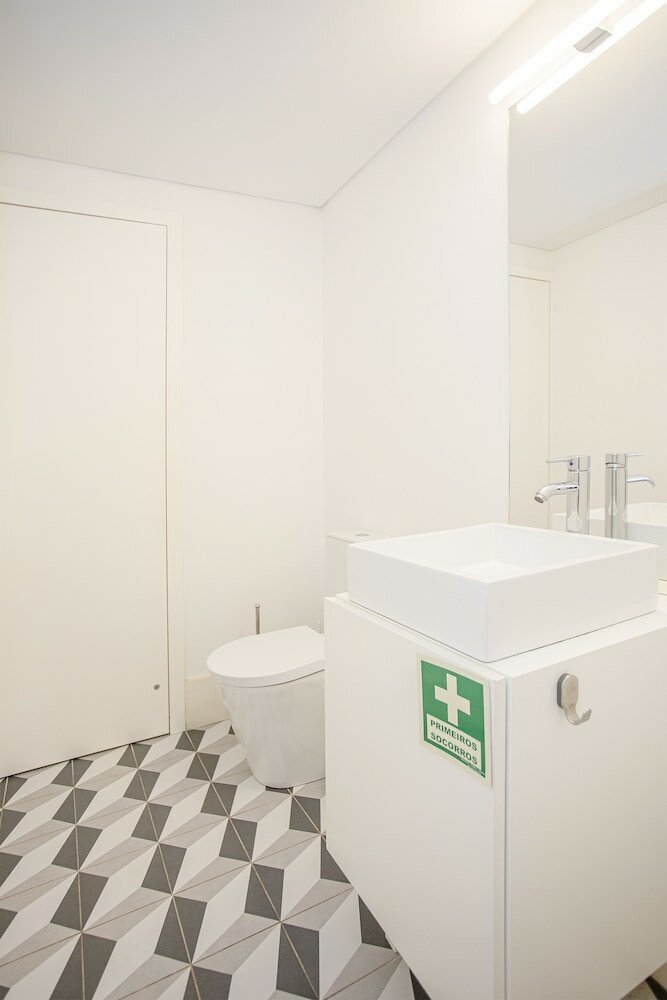 Фото Liiiving in Porto Light Spacious Apartment