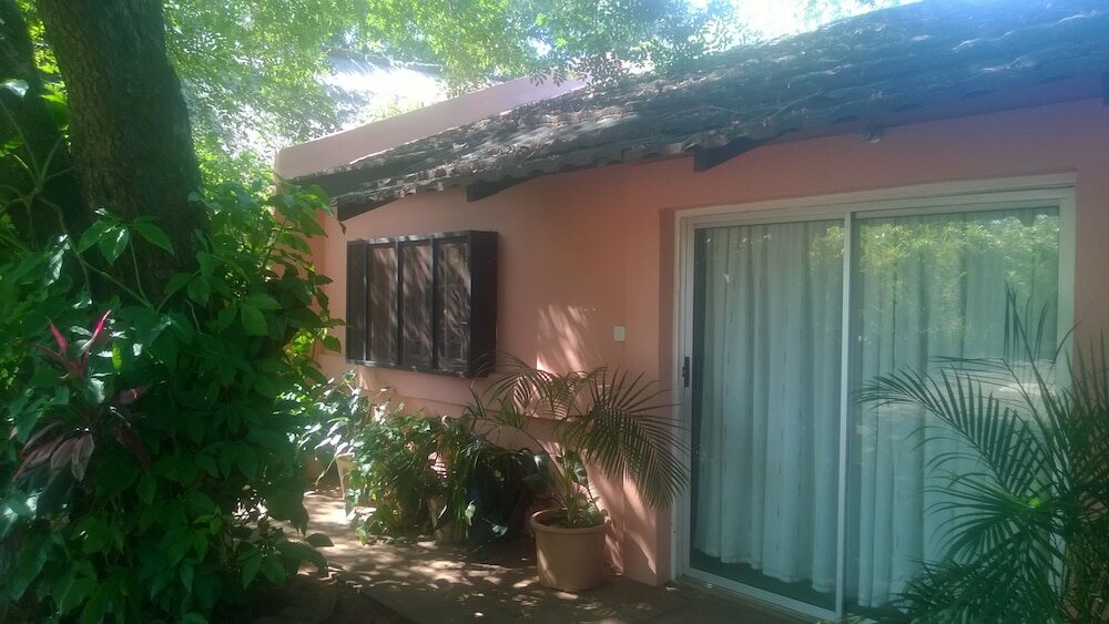 Фото Gloria's Bed and Breakfast