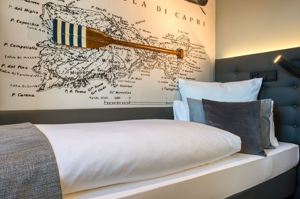 Фото Boutique 053 Hamburg Main Station