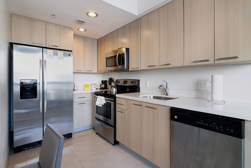 Фото Roami at Habitat Brickell