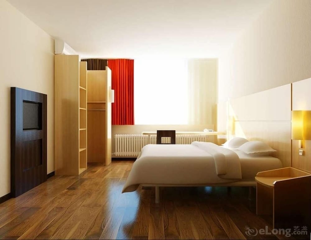 Фото Ibis Changchun Jianshe Street