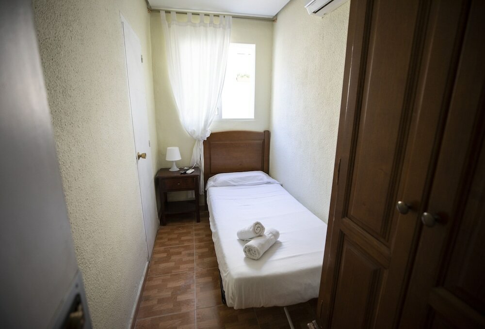 Фото Hostal Los Perales