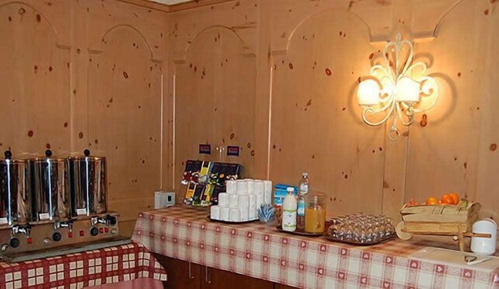 Фото Hotel Baita della Luna