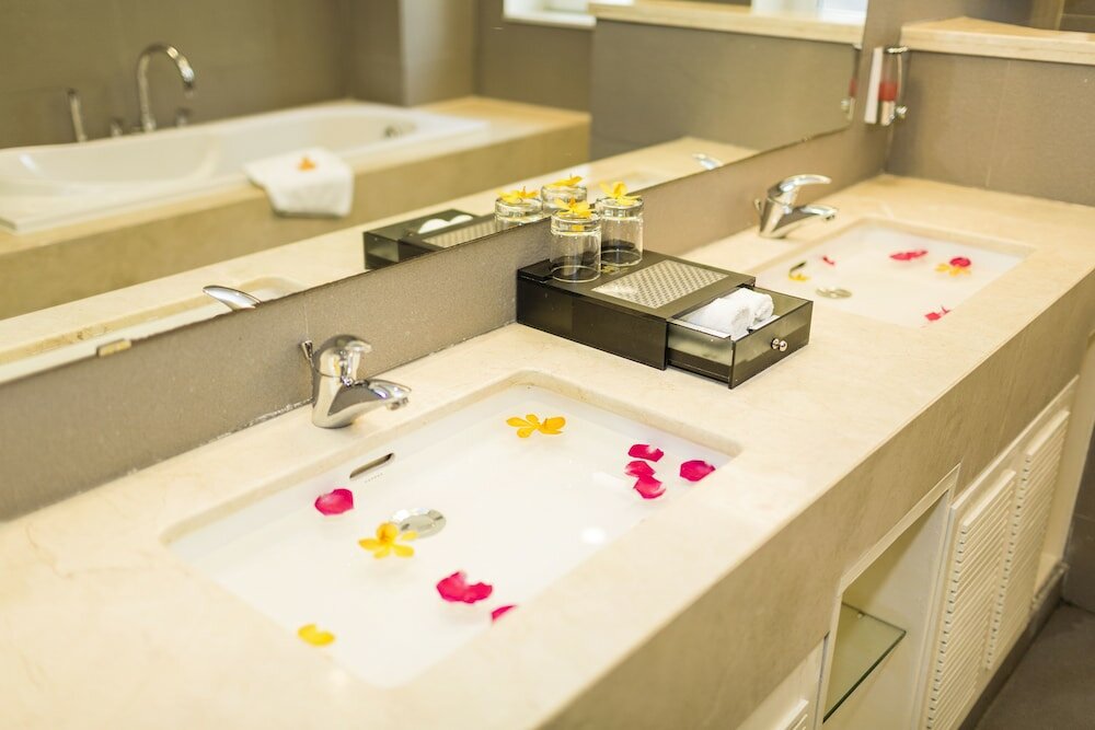 Фото Hong Ha Hotel